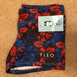 Fleo shorts ❌ SOLD